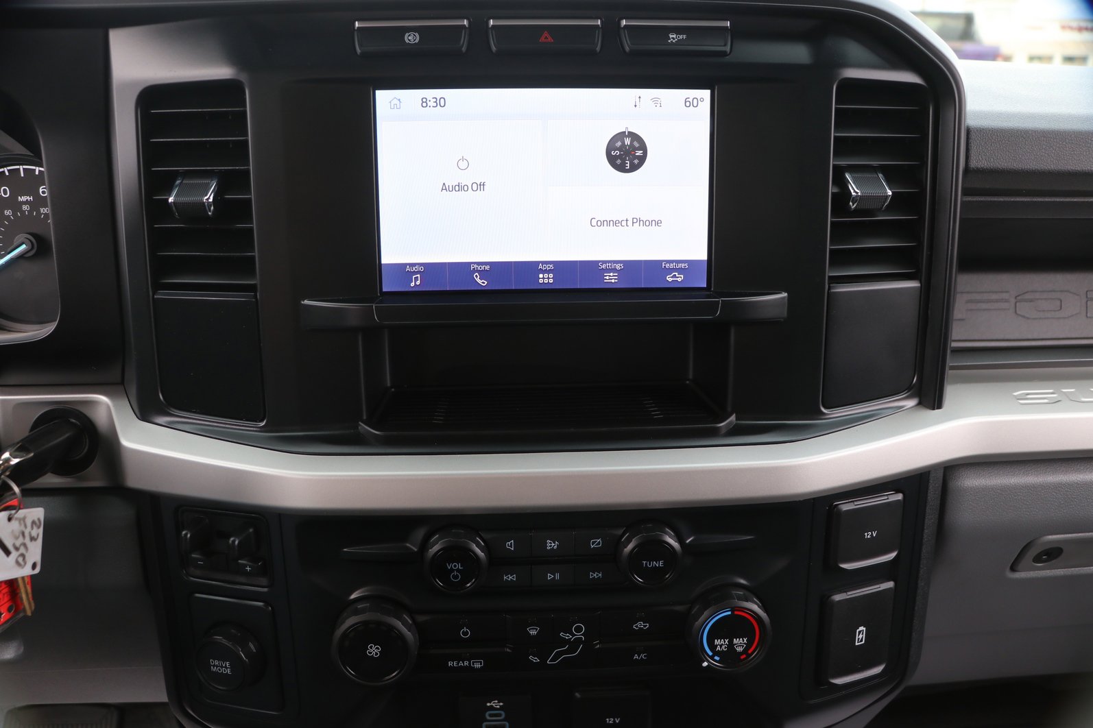 Used 2023 Ford F550 2WD SuperCab Super Duty image 21