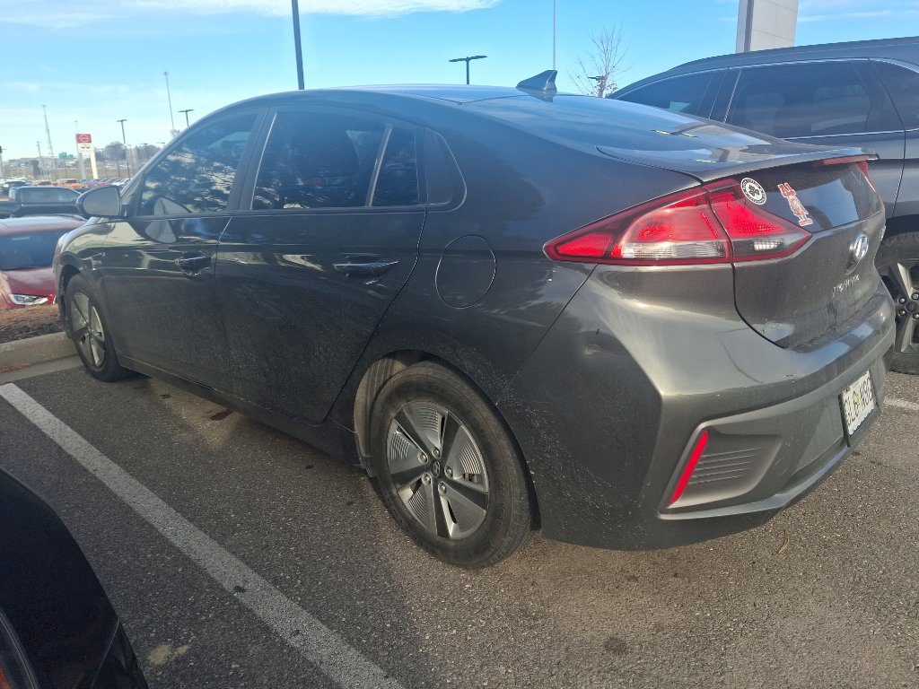 Used 2020 Hyundai Ioniq Blue image 2