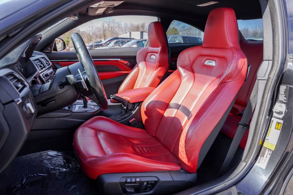 Used 2015 BMW M4 Coupe image 17