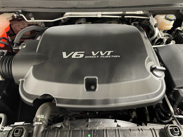 Used 2021 Chevrolet Colorado Z71 w/ Z71 Midnight Edition AWD/4WD image 23
