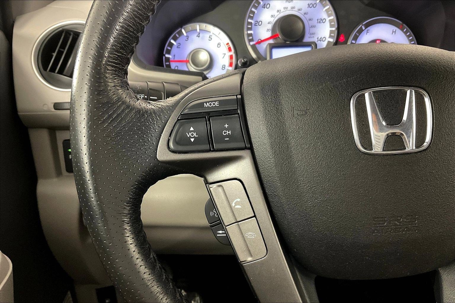 Used 2014 Honda Pilot Touring image 11