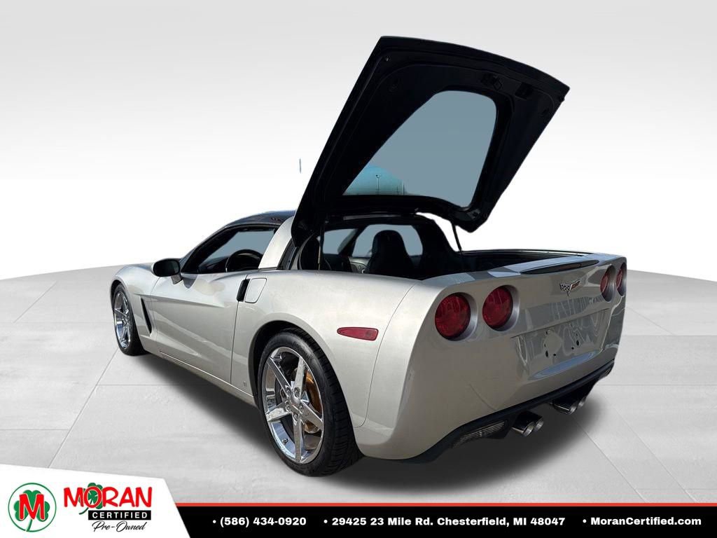 Used 2008 Chevrolet Corvette Coupe w/ Preferred Equipment Group RWD image 21