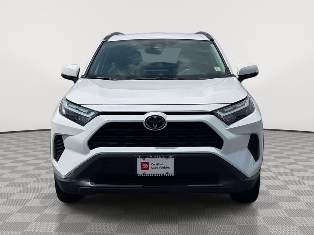 Certified 2025 Toyota RAV4 XLE AWD/4WD image 2