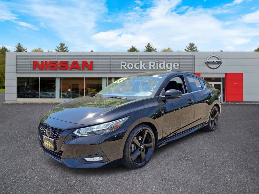 Certified 2023 Nissan Sentra SR w/ Midnight Edition Package FWD image 4
