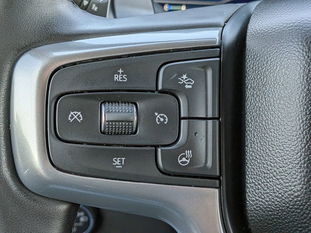 Used 2025 Chevrolet Silverado 1500 LTZ AWD/4WD image 28