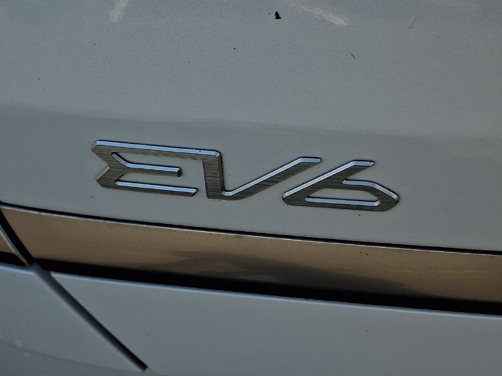 Certified 2024 Kia EV6 Wind w/ Wind Technology Package AWD/4WD image 32