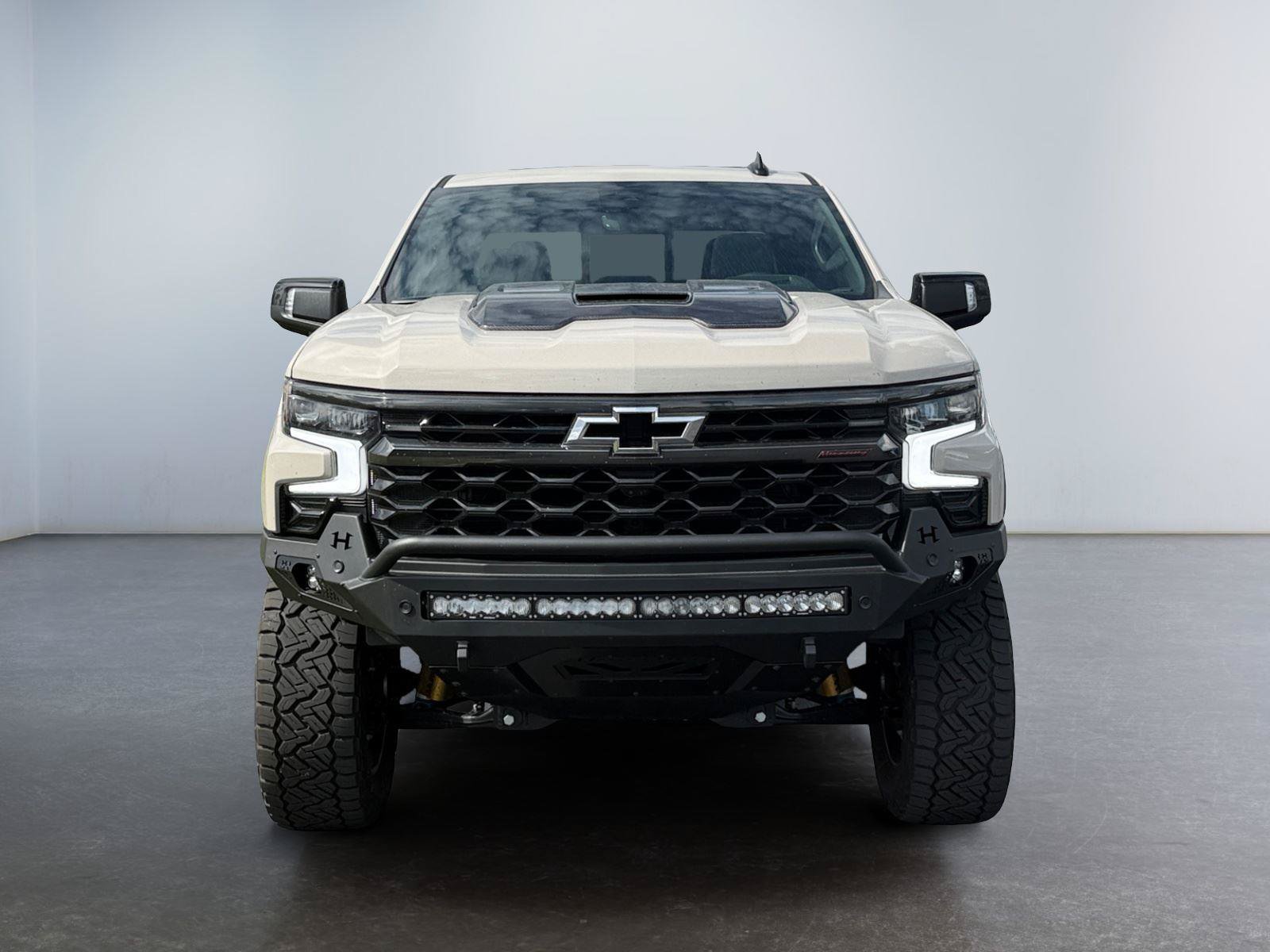 New 2026 Chevrolet Silverado 1500 ZR2 w/ Dark Appearance Package AWD/4WD image 8