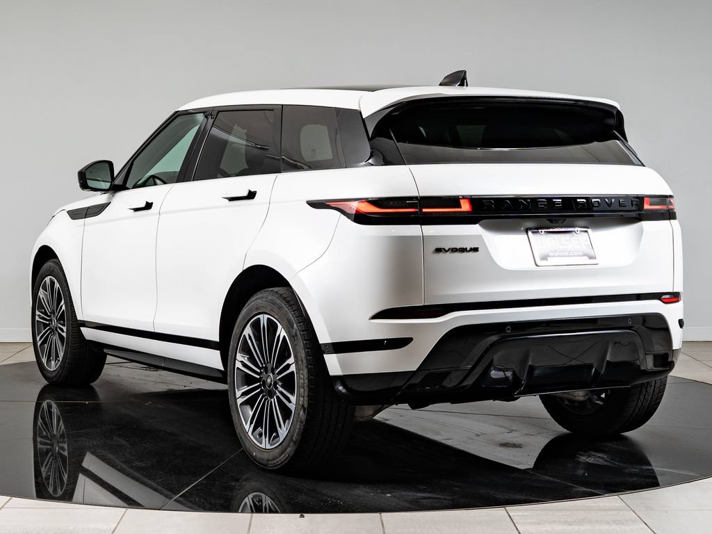 Used 2025 Land Rover Range Rover Evoque Dynamic SE AWD/4WD image 6