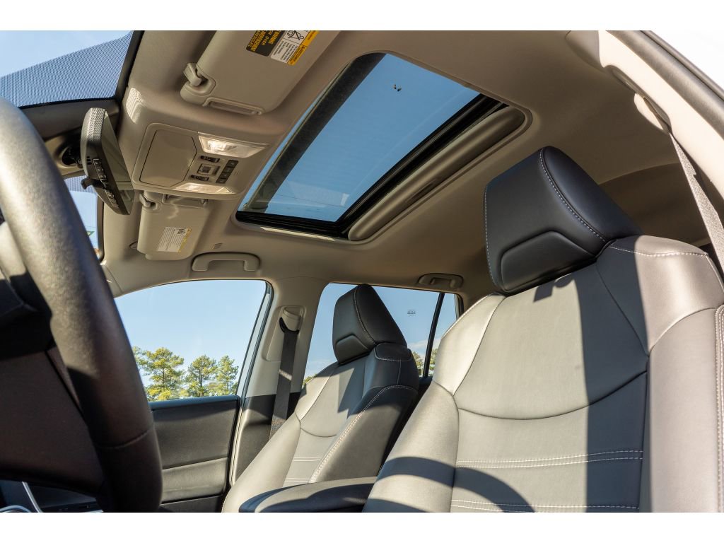 Used 2025 Toyota RAV4 XLE Premium image 12