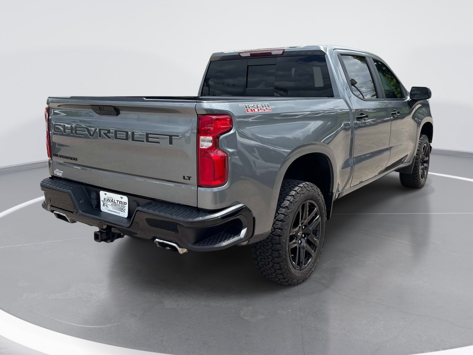 Used 2021 Chevrolet Silverado 1500 LT Trail Boss w/ Convenience Package II AWD/4WD image 8