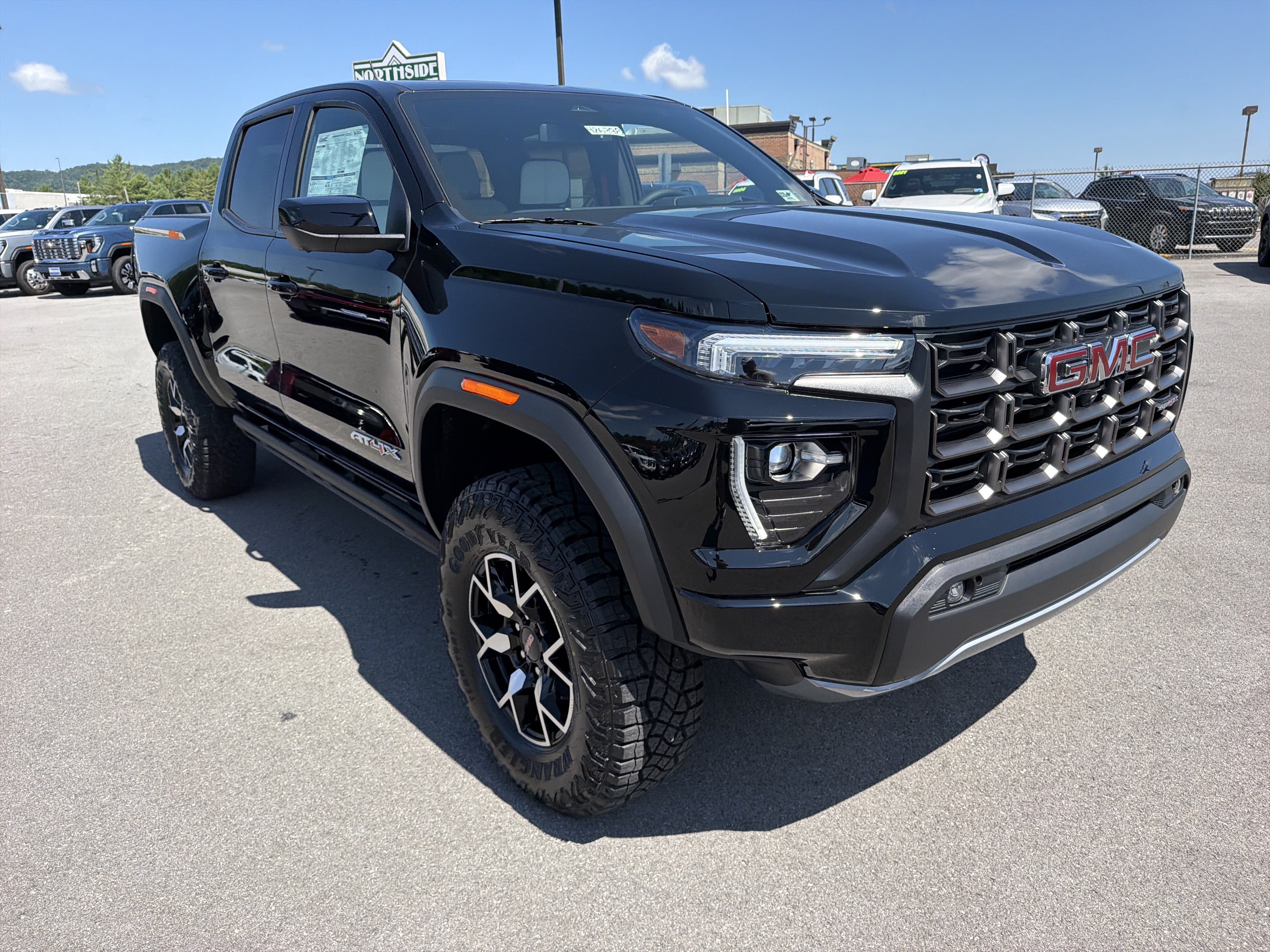 New 2026 GMC Canyon AT4X AWD/4WD image 3