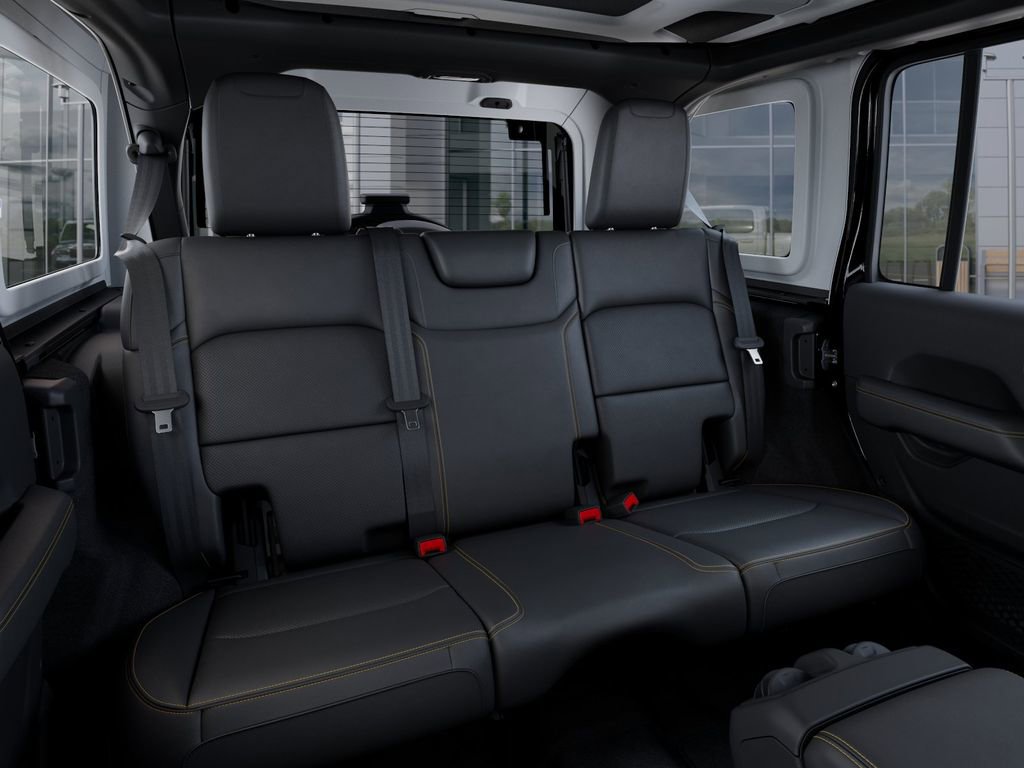 New 2025 Jeep Wrangler Sahara w/ Technology Group AWD/4WD image 15