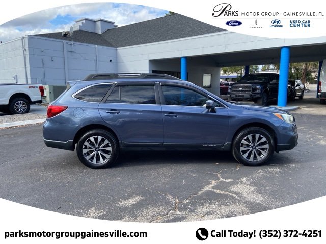 Used 2017 Subaru Outback 2.5i Limited image 3