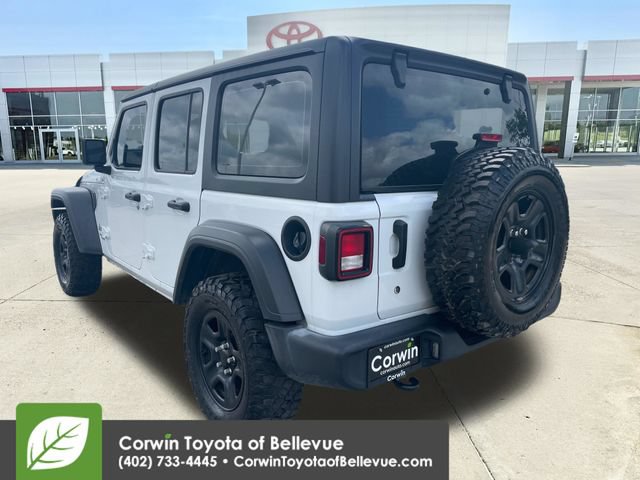 Used 2018 Jeep Wrangler Unlimited Sport AWD/4WD image 3