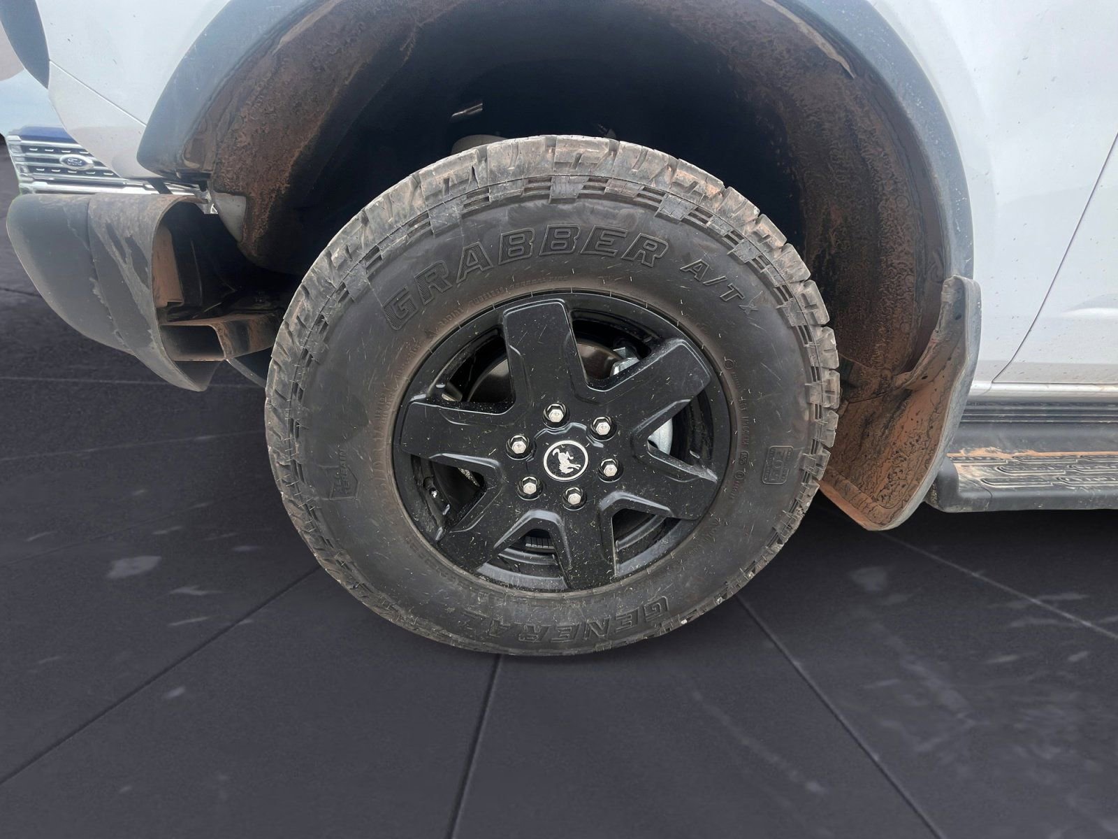 Certified 2025 Ford Bronco Big Bend w/ Black Diamond Package AWD/4WD image 14