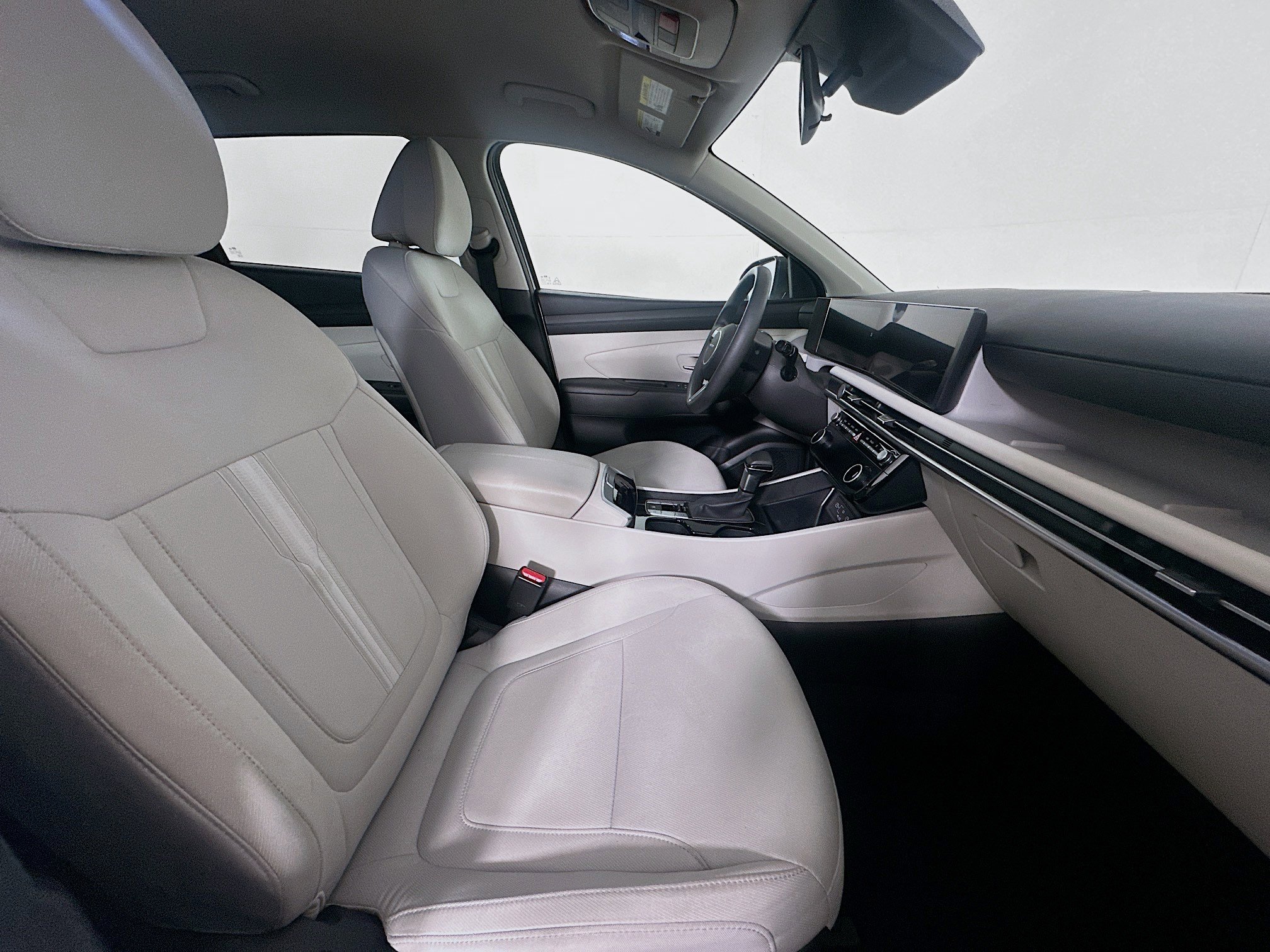 Used 2025 Hyundai Tucson SEL image 30