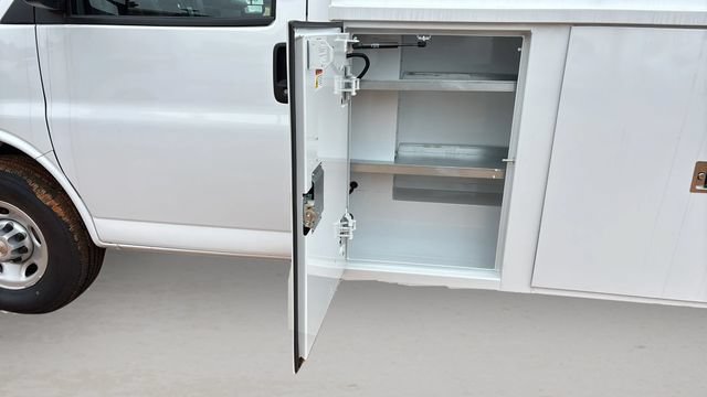 New 2025 Chevrolet Express 3500 w/ Power Convenience Package RWD image 15