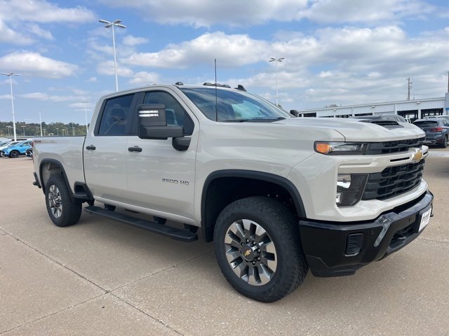 New 2026 Chevrolet Silverado 2500 Custom w/ Custom Value Package