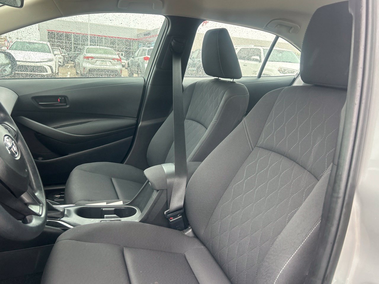 Used 2026 Toyota Corolla LE FWD image 7