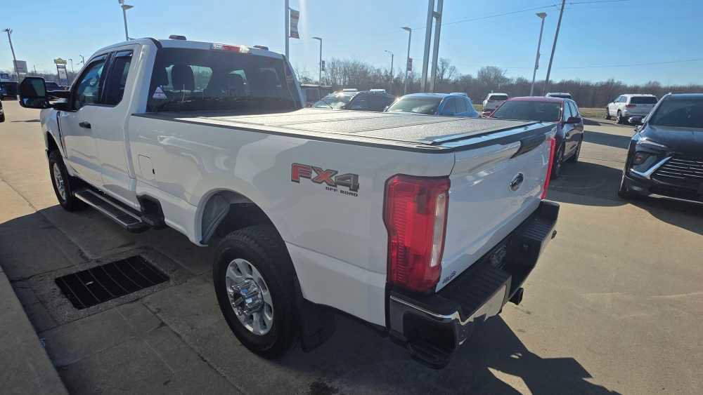 Used 2024 Ford F250 XLT w/ FX4 Off-Road Package image 6