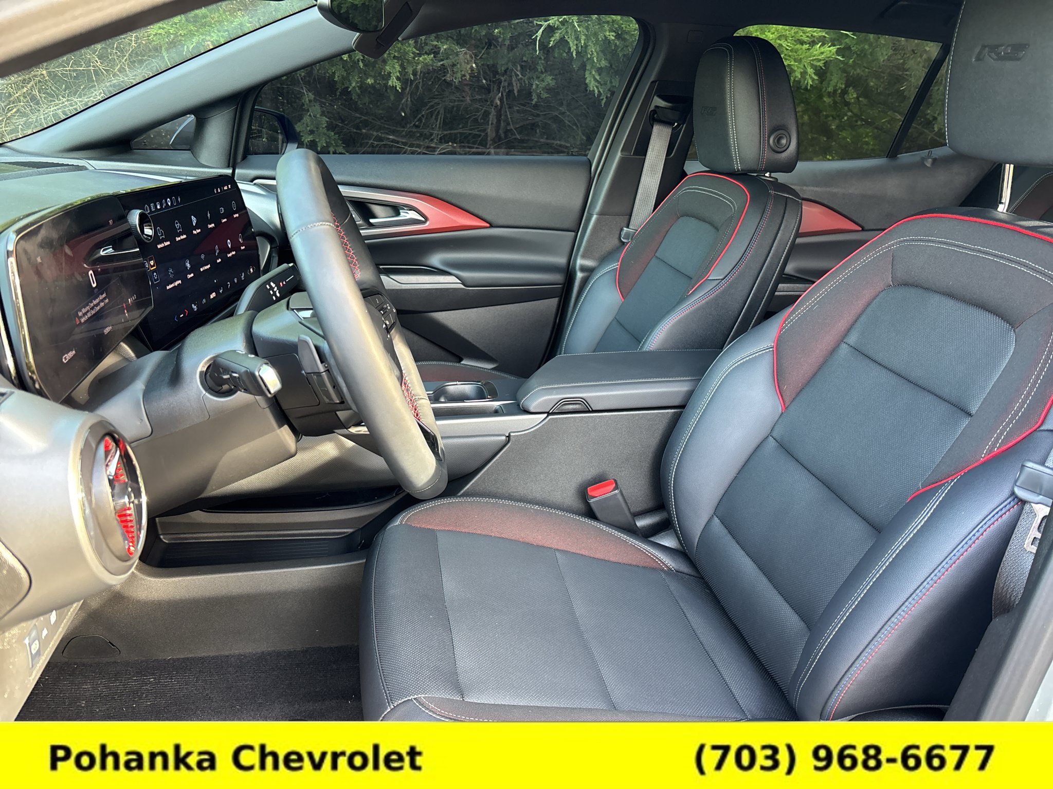 Certified 2024 Chevrolet Equinox EV RS FWD image 19