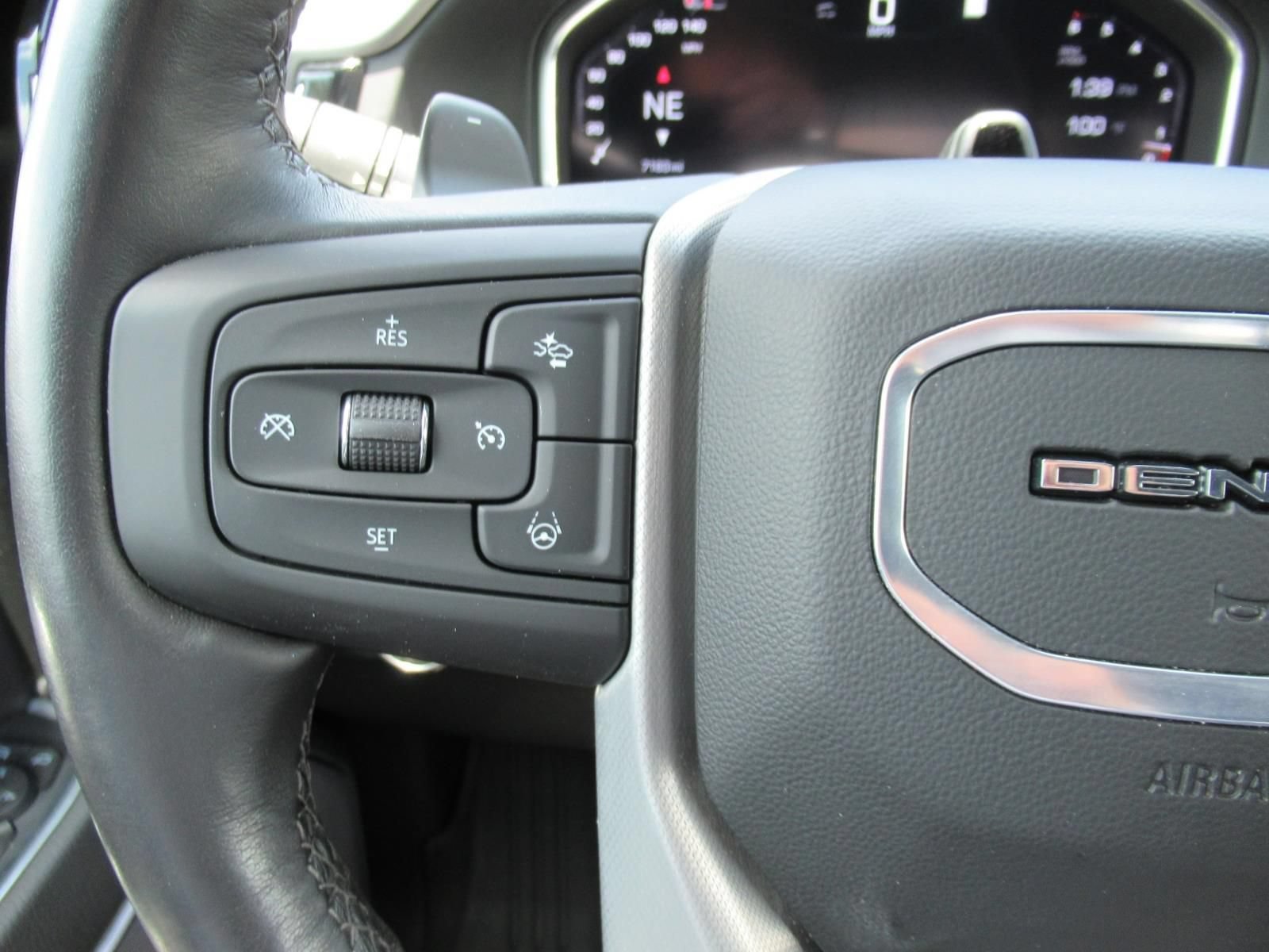 Used 2026 GMC Sierra 1500 Denali AWD/4WD image 25