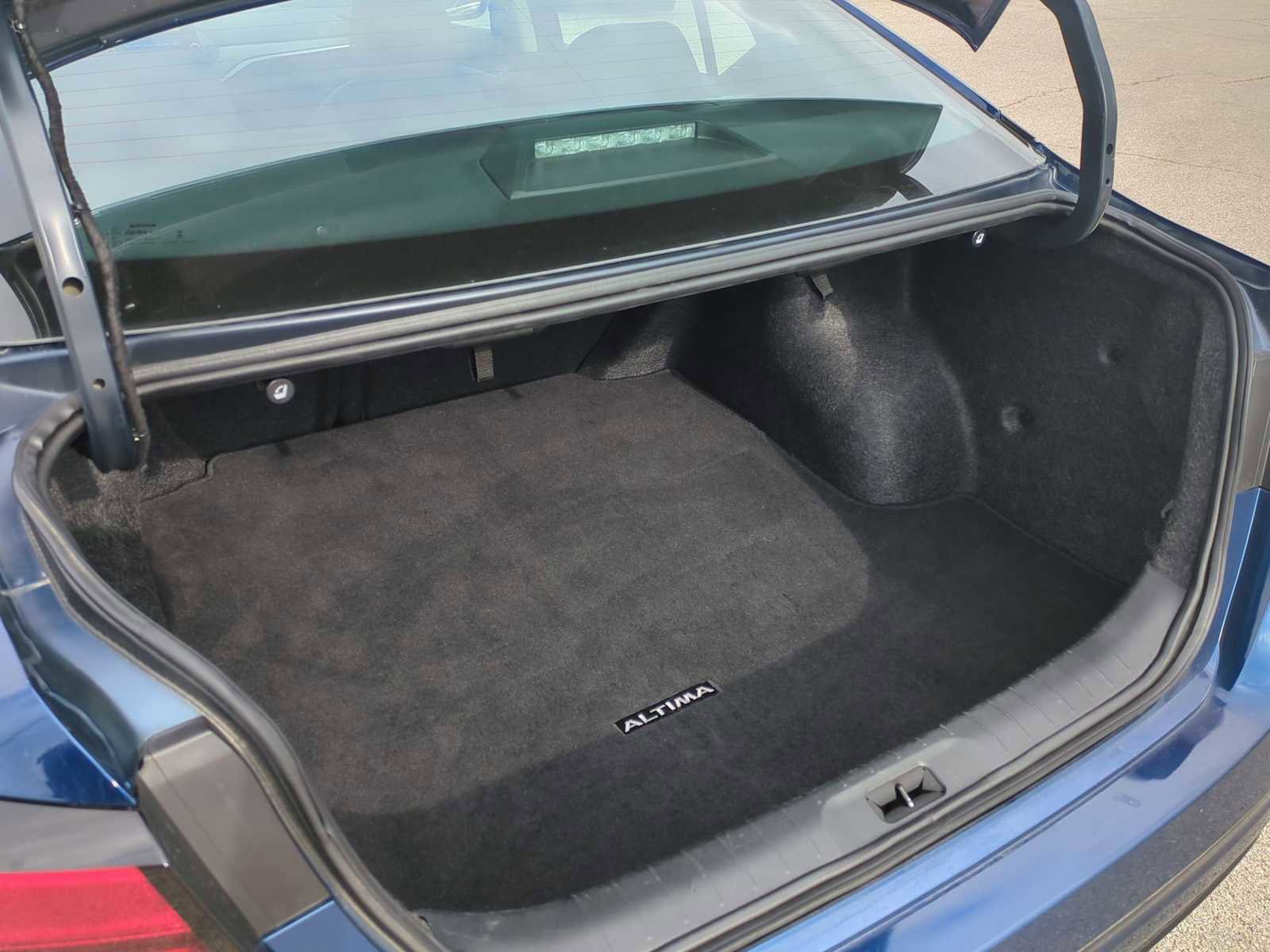 Used 2024 Nissan Altima 2.5 SR image 24