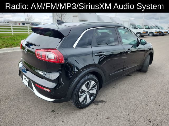 Used 2017 Kia Niro LX image 9