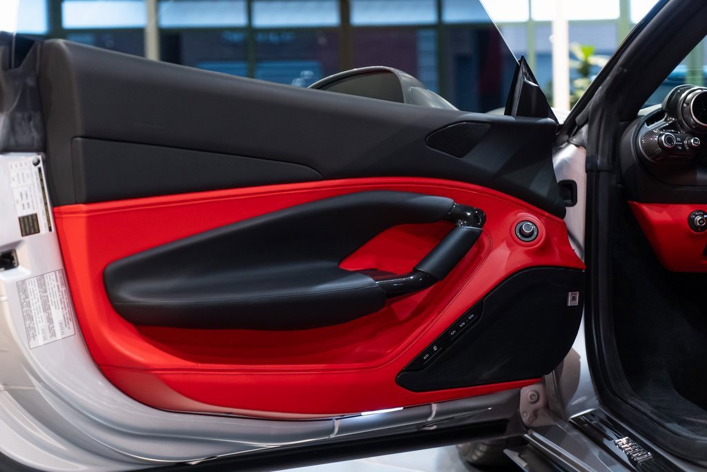 Certified 2022 Ferrari F8 Tributo image 24