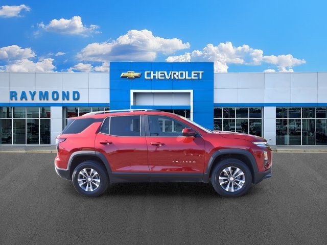 New 2026 Chevrolet Equinox LT FWD image 2