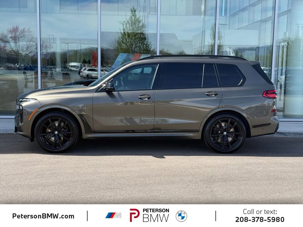 Certified 2026 BMW X7 M60i AWD/4WD image 2