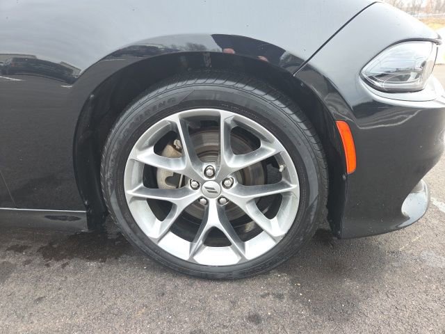 Used 2023 Dodge Charger GT image 4