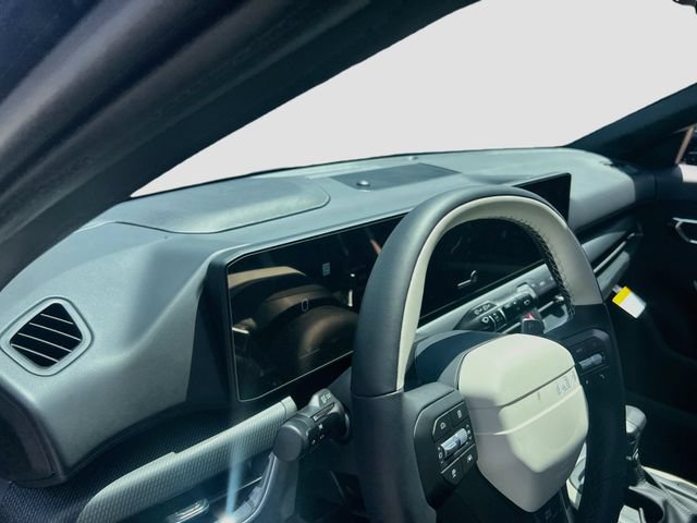 New 2026 Kia K4 GT-Line w/ GT-Line Premium Package FWD image 9