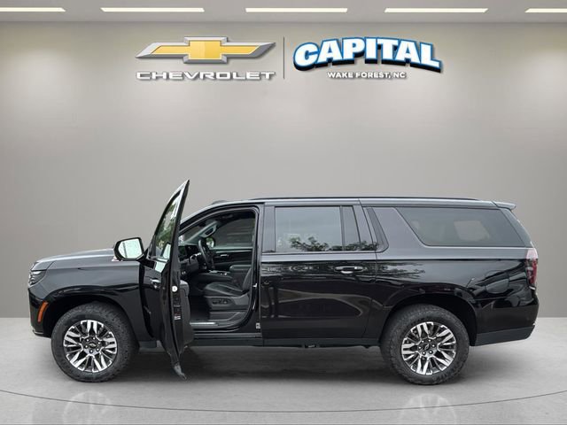 Used 2025 Chevrolet Suburban Z71 AWD/4WD image 9