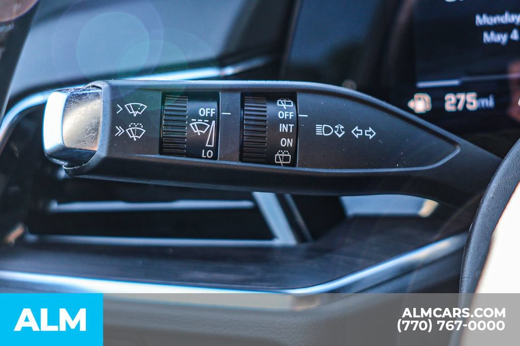 Used 2025 Chevrolet Tahoe LT AWD/4WD image 33