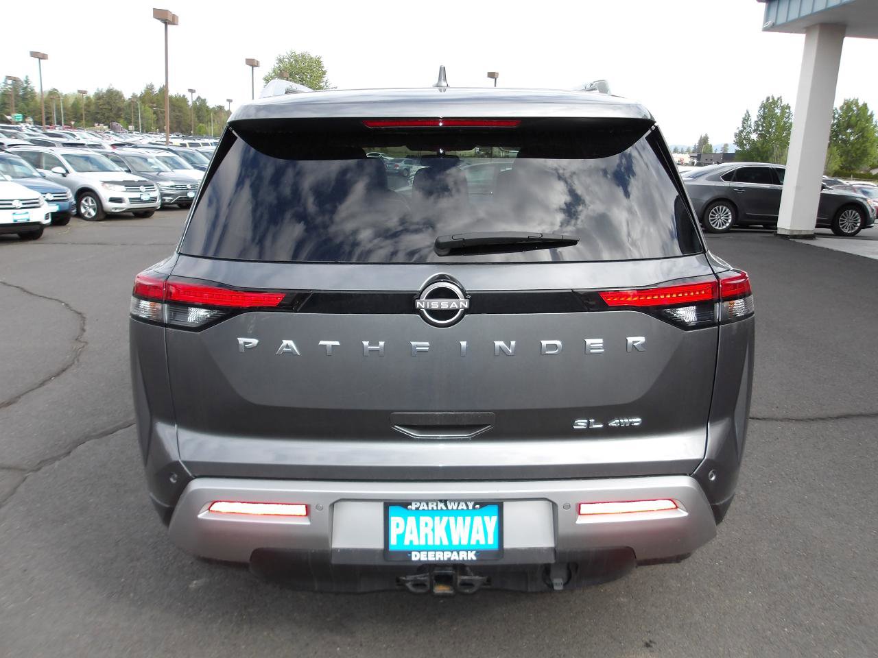 Used 2022 Nissan Pathfinder SL w/ SL Premium Package AWD/4WD image 4