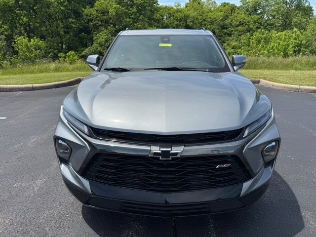 Used 2023 Chevrolet Blazer RS w/ Driver Confidence II Package AWD/4WD image 8
