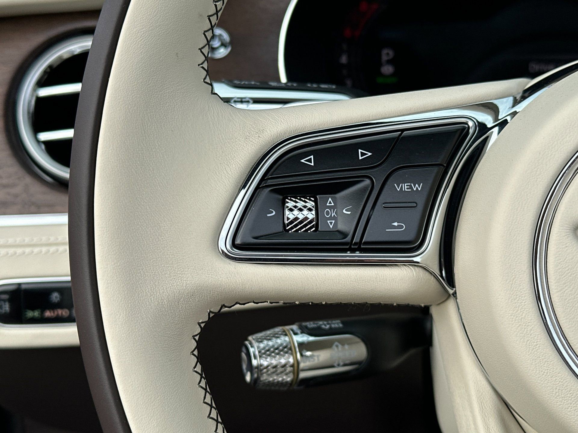 New 2026 Bentley Continental GTC AWD/4WD image 27