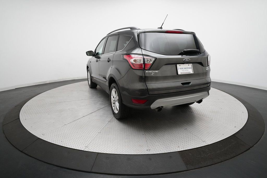 Used 2018 Ford Escape SE image 28