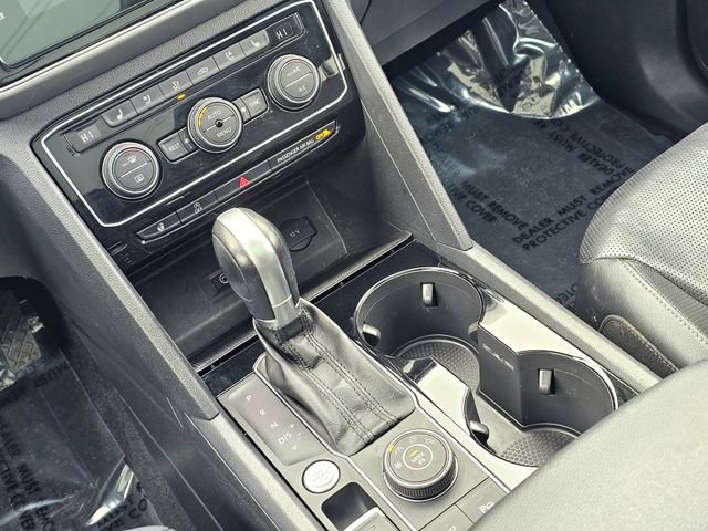 Used 2018 Volkswagen Atlas SEL Premium image 36