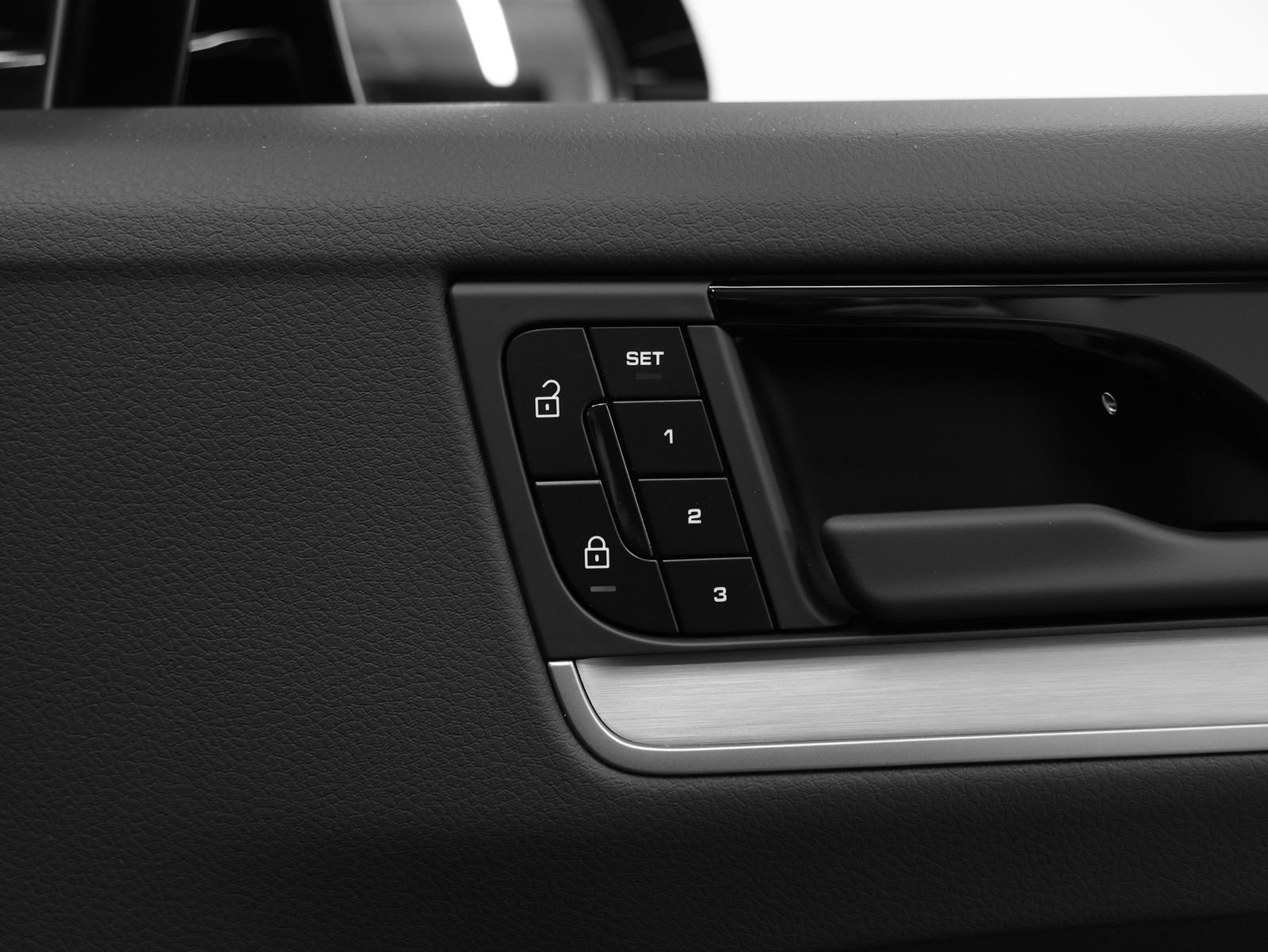 New 2026 Porsche Cayenne AWD/4WD image 20
