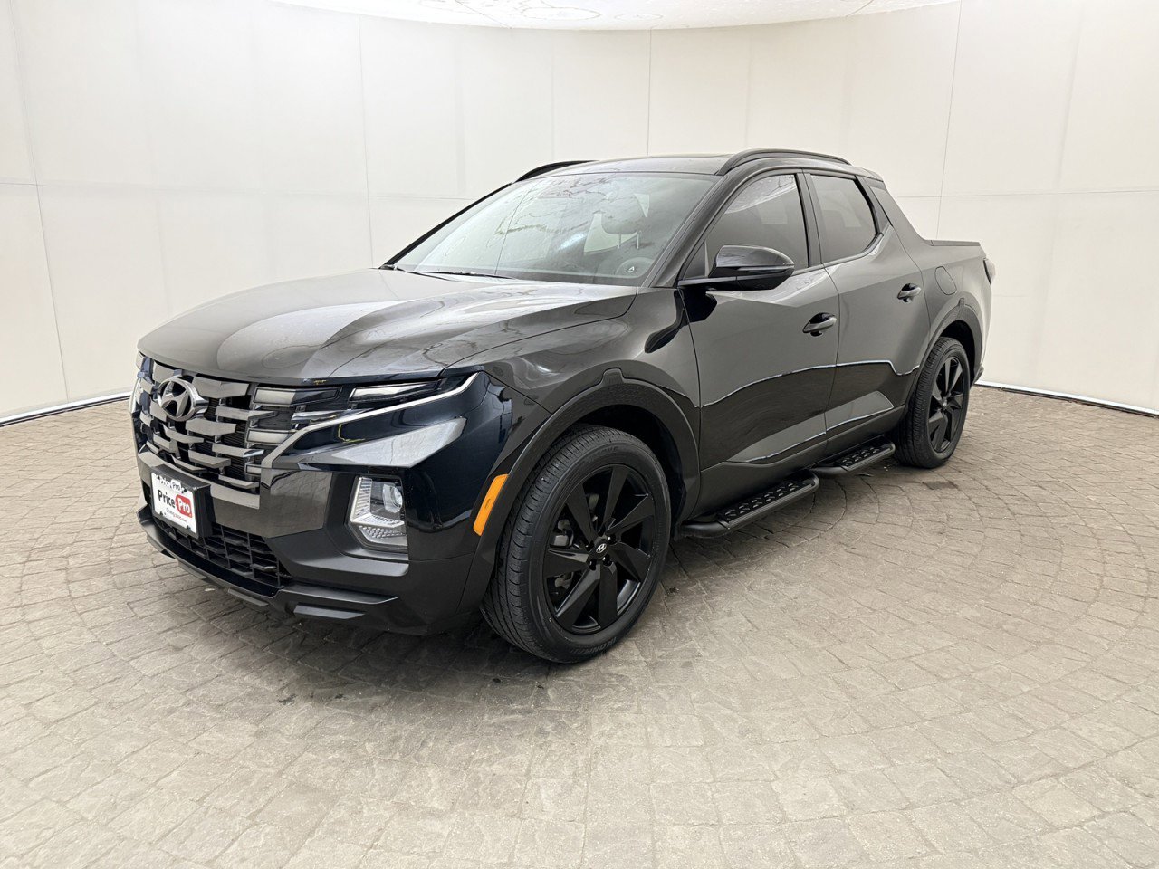 Used 2023 Hyundai Santa Cruz Night image 3