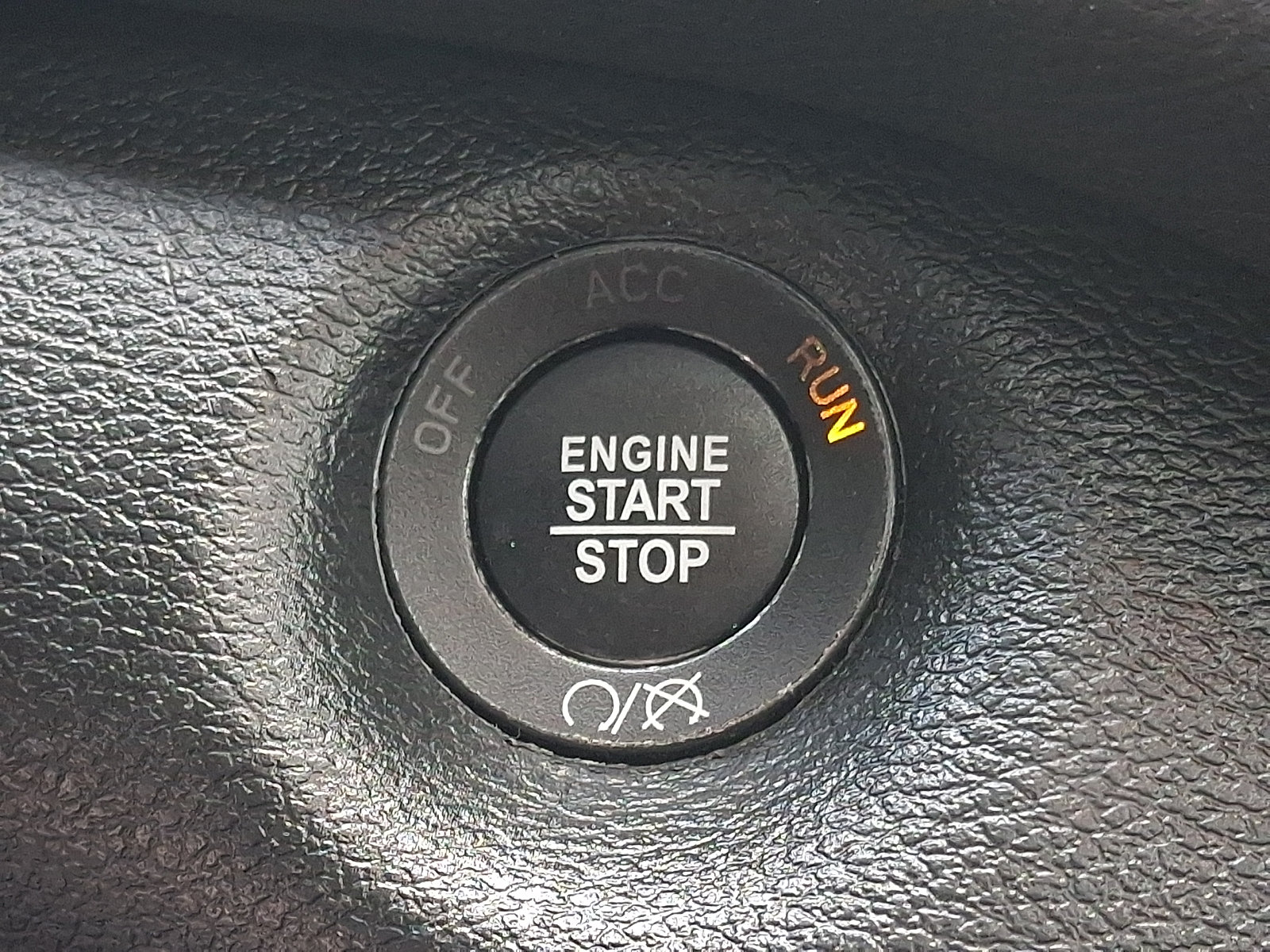 Used 2020 Jeep Cherokee Limited AWD/4WD image 29