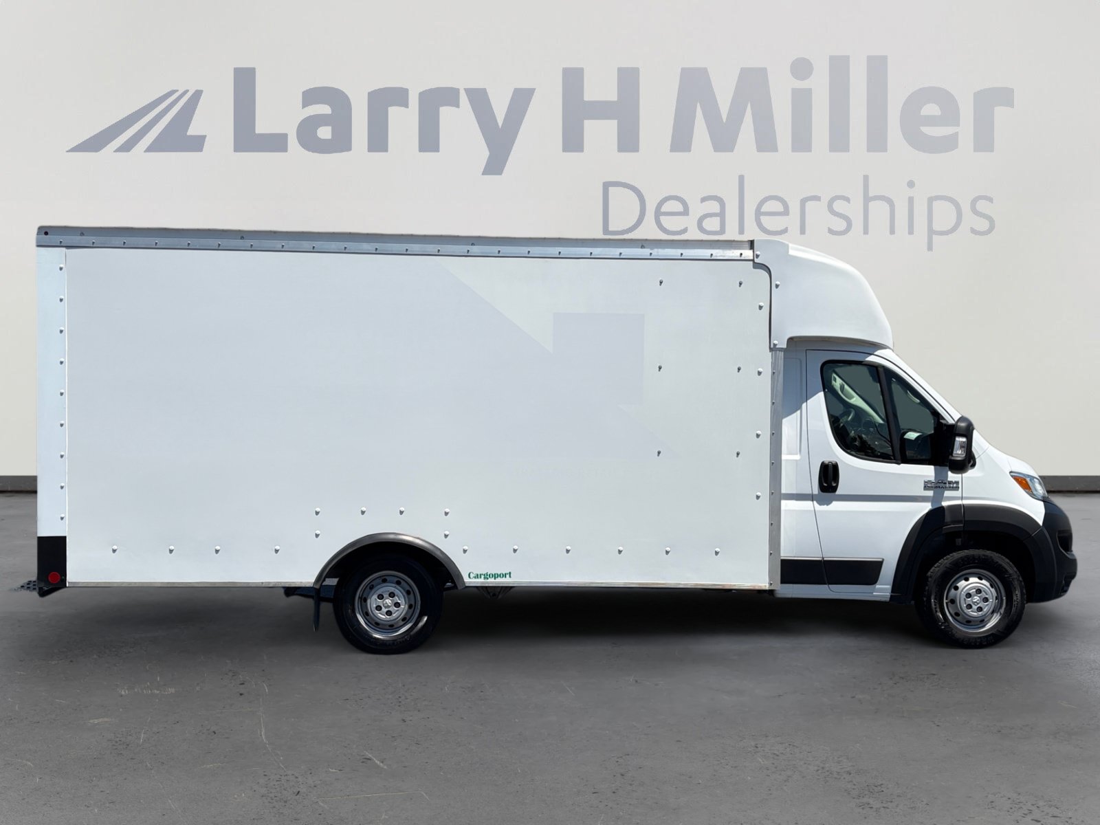 Used 2023 RAM ProMaster 3500 FWD image 6