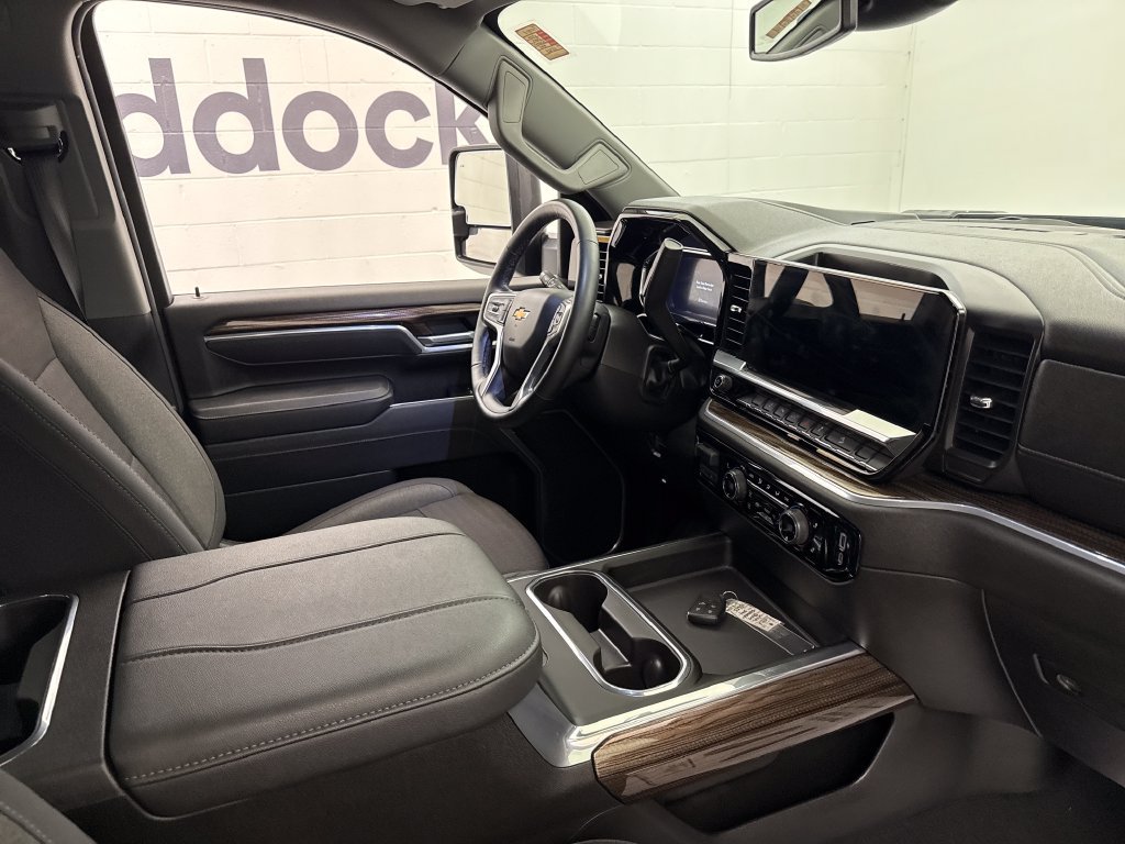 Used 2026 Chevrolet Silverado 2500 LT w/ All Star Edition AWD/4WD image 26