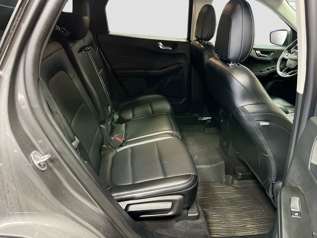 Used 2022 Ford Escape SEL image 26