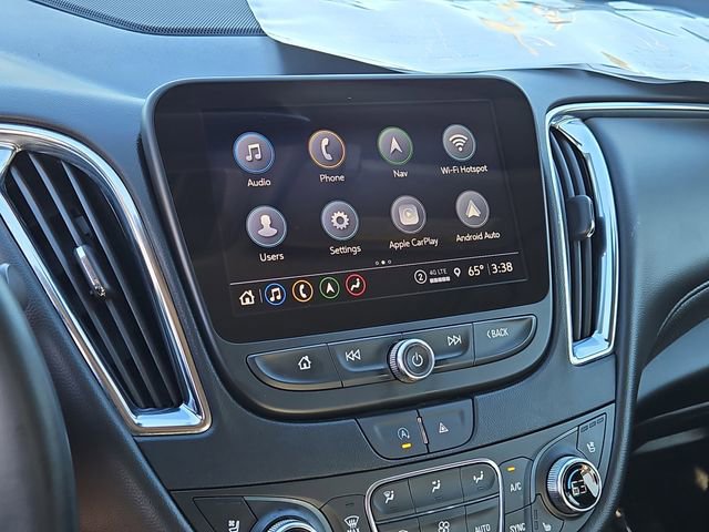 Used 2024 Chevrolet Malibu LT image 25