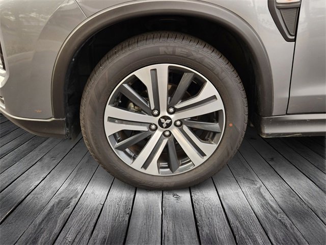Used 2025 Mitsubishi Outlander Sport ES image 9