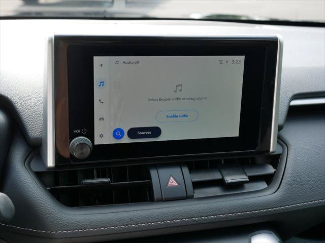 Certified 2025 Toyota RAV4 XLE AWD/4WD image 17