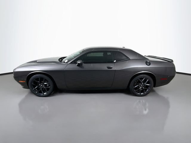 Used 2023 Dodge Challenger SXT w/ Blacktop Package RWD image 4